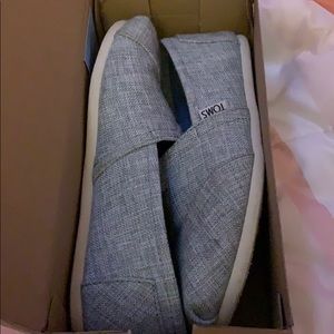 Classic Drizzle Grey Toms